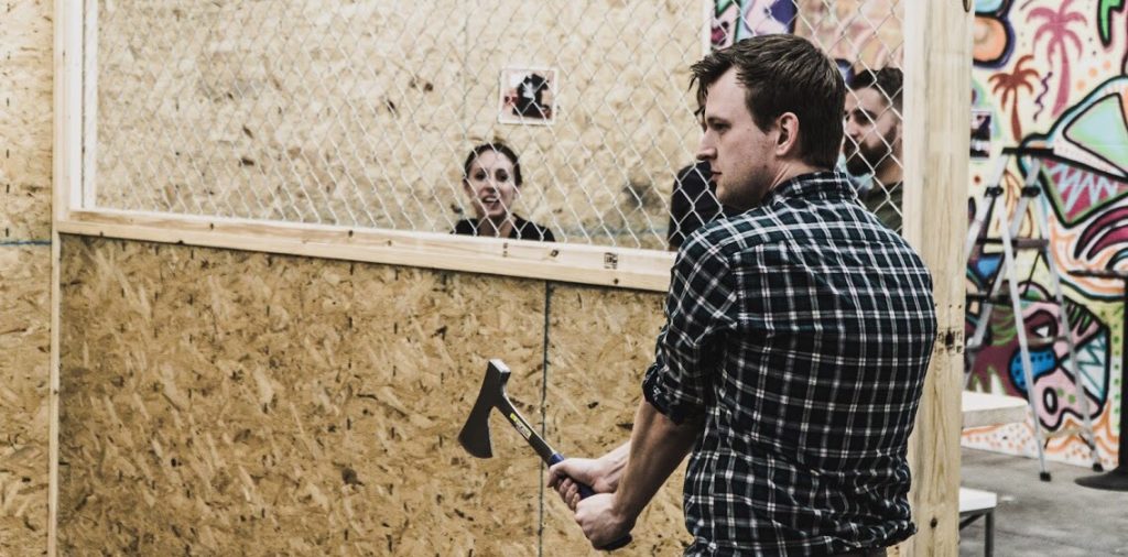 One-handed axe throw: