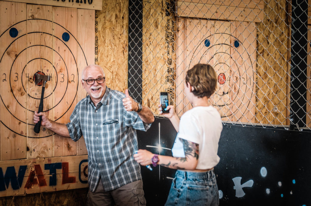Age minimum in axe throwing